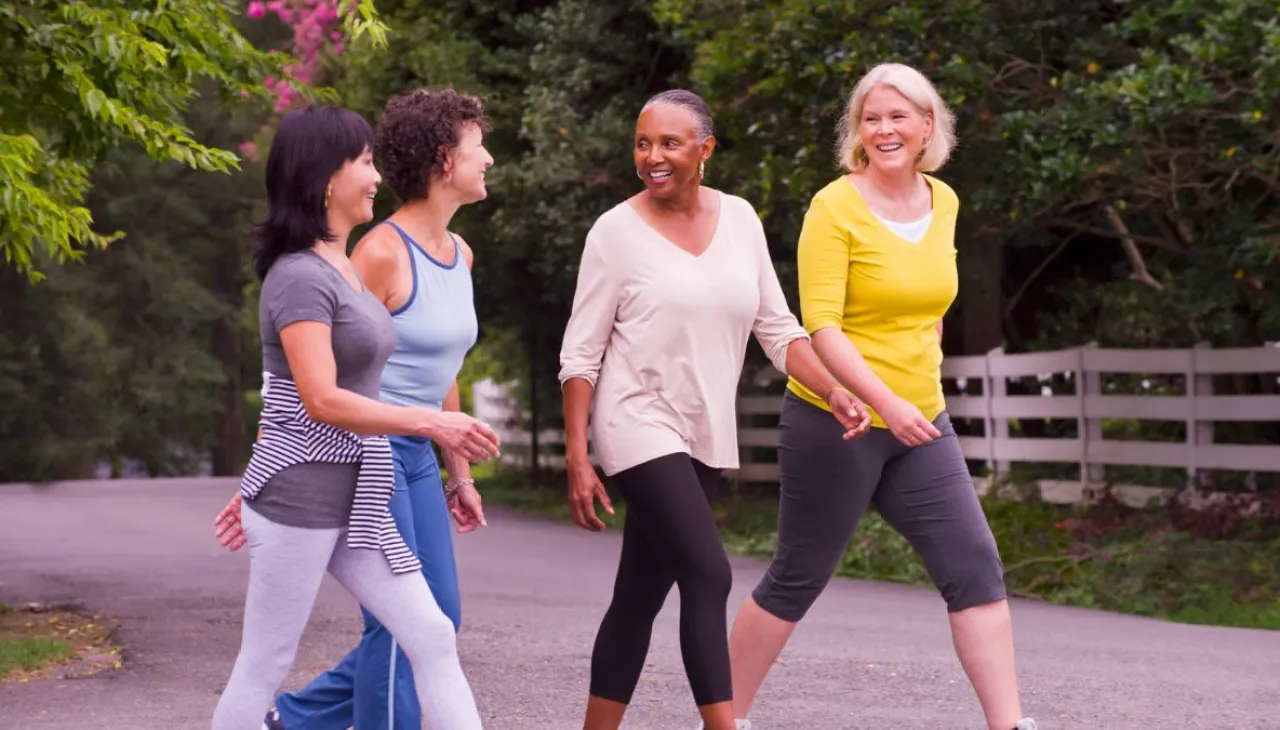 Zašto je hodanje jedna od najjednostavnijih i najkorisnijih aktivnosti za tijelo